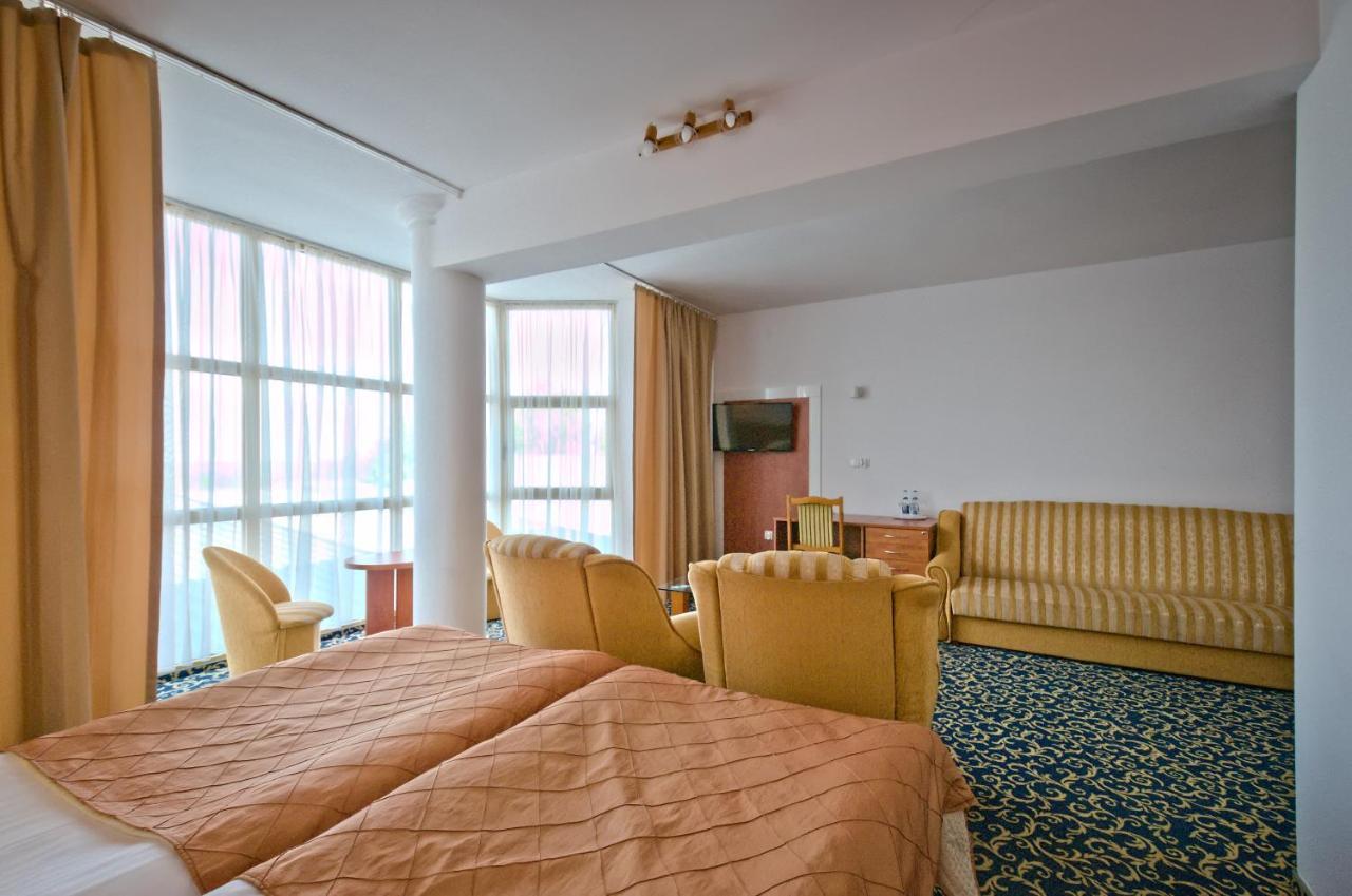Hotel Sezam Kraczkowa 外观 照片
