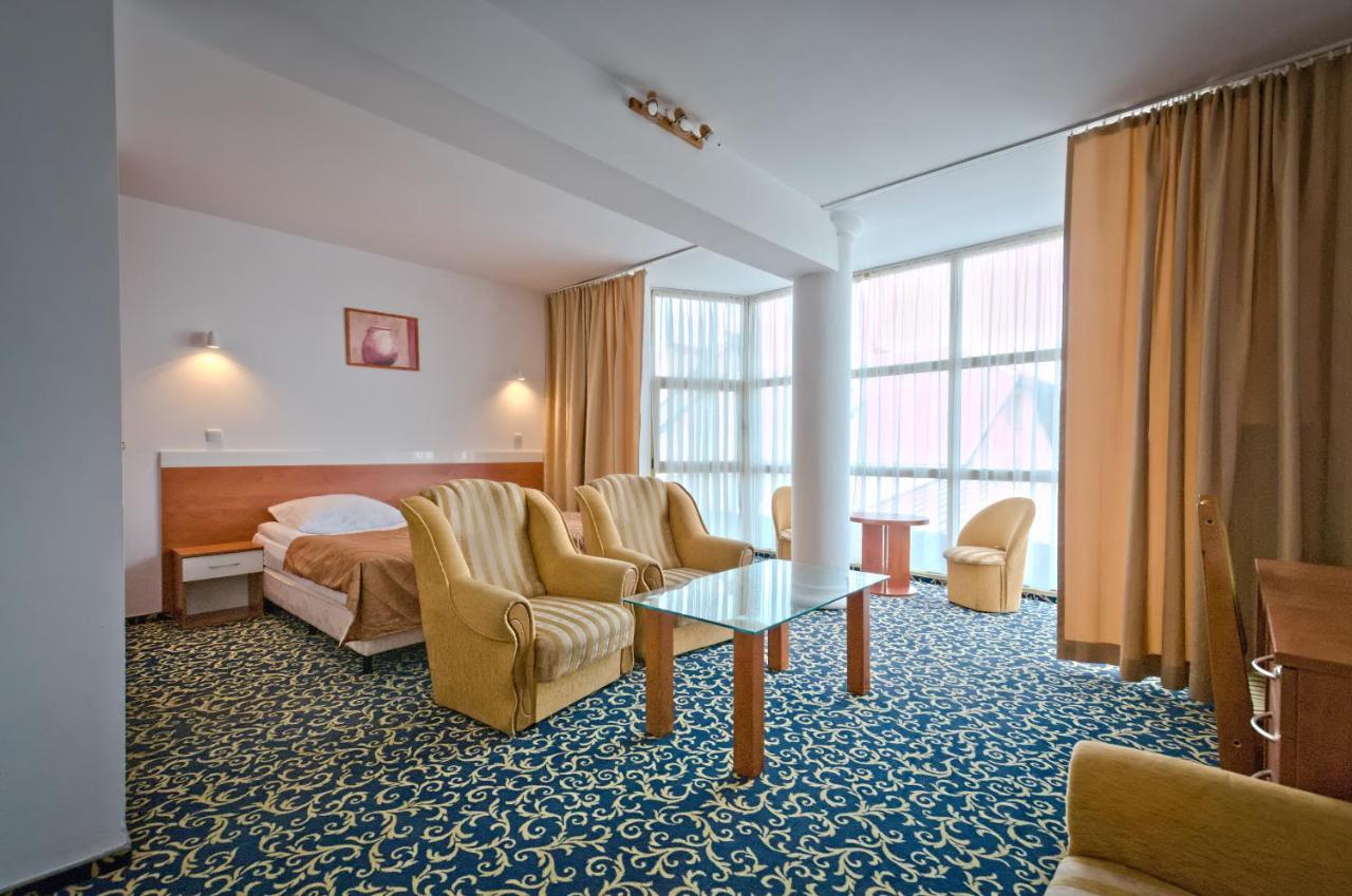 Hotel Sezam Kraczkowa 外观 照片