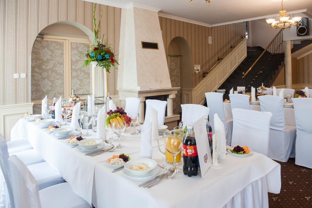 Hotel Sezam Kraczkowa 外观 照片